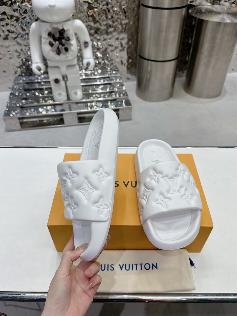 Louis Vuitton Slippers